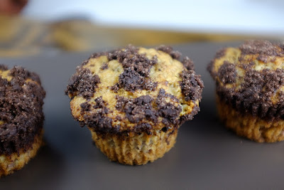 Banana Muffins with Cocoa Crumble Topping