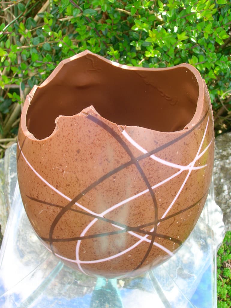 Thorntons Broken Easter Chocolate Egg.