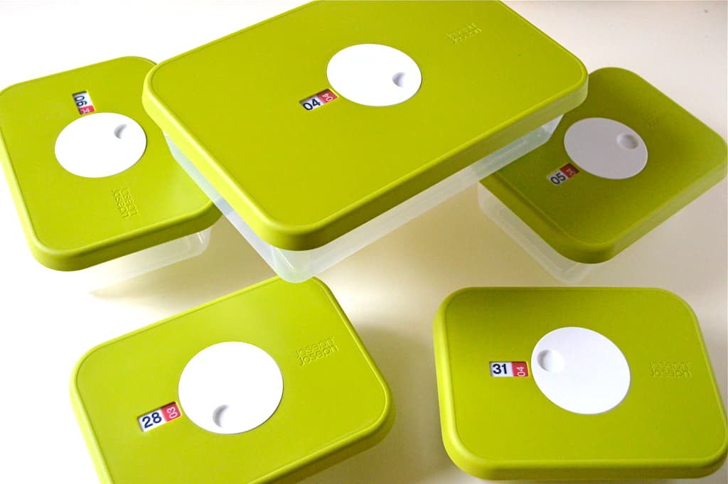 A set of five Dial food containers in different sizes.