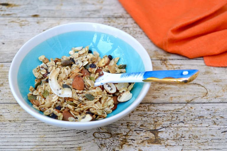 Bowl of easy homemade vegan honey almond granola.