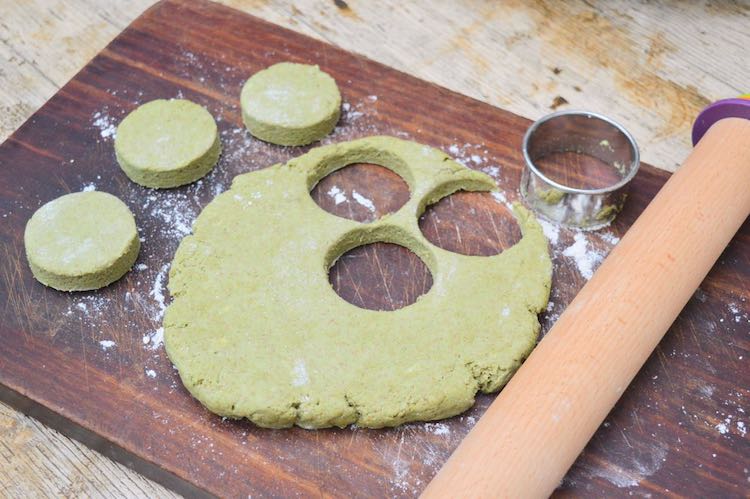 Spelt Scones with Kefir, Matcha & Honey