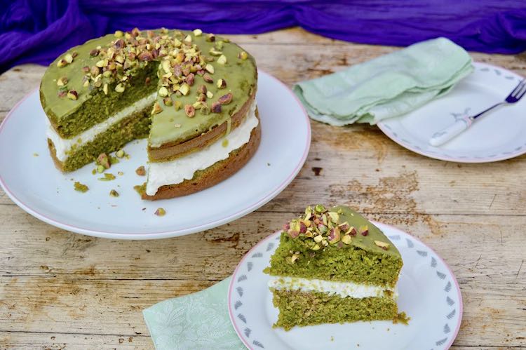 Spinach Cake with Lemon Ricotta Filling aka Le Gâteau Vert or Green Cake