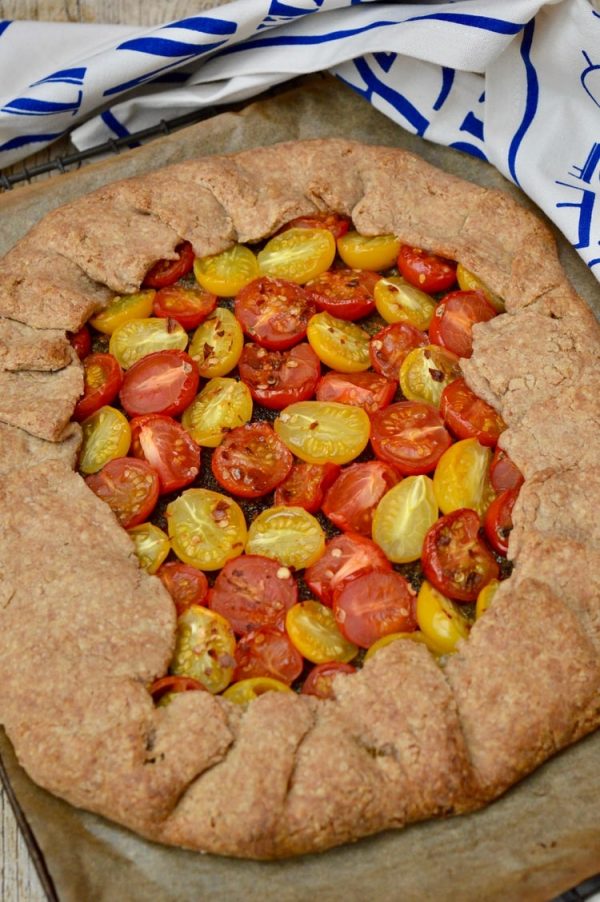 Baked tomato galette with wholemeal spelt pastry.