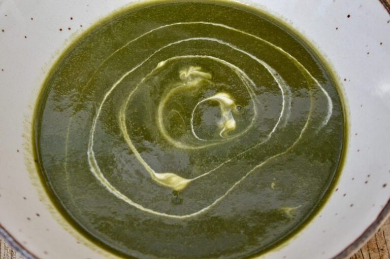 Nettle Soup with Yoghurt