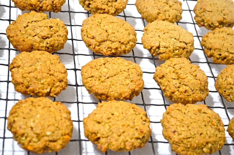 Crunchy Peanut Butter Cookies cooling on a rack.