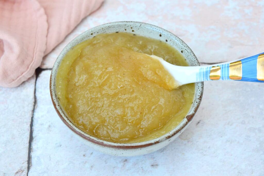 Apple Sauce Or Apple Purée? Here's How To Make Them Tin and Thyme