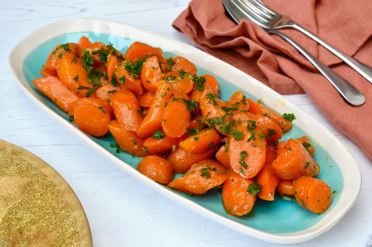 Honey Butter Glazed Carrots With Garlic Tin and Thyme