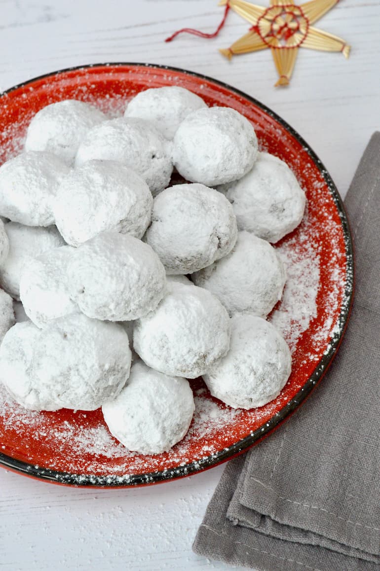 Snowball Cookies With Pecans Or Walnuts Tin and Thyme