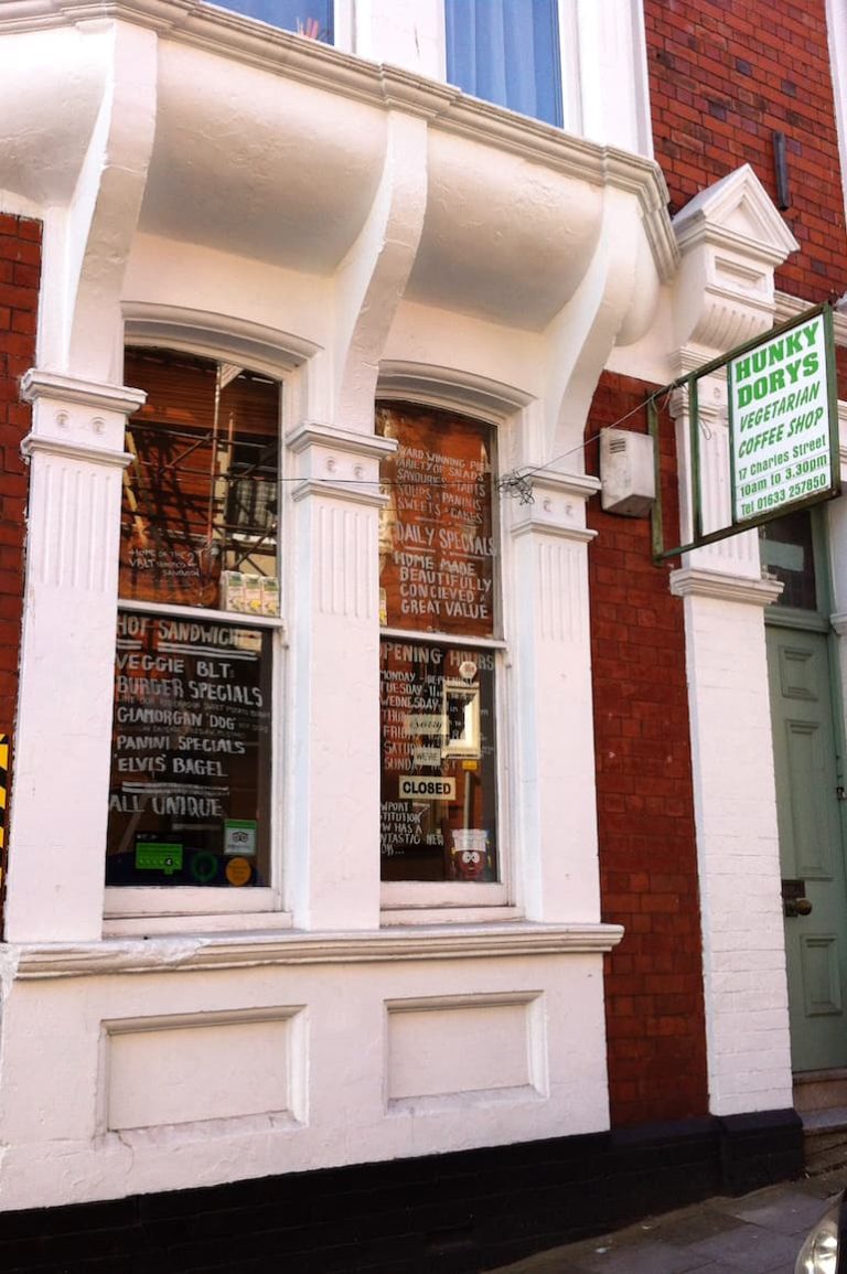 Hunky Dorys vegetarian cafe shop front in Newport, Wales.