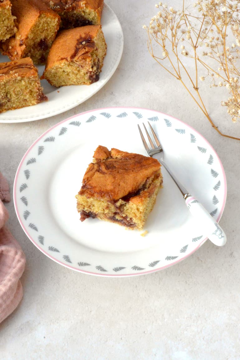 Peanut Butter And Jelly Traybake Cake Tin and Thyme