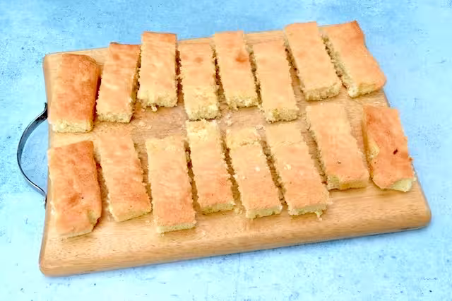 Trifle sponges correct way up on board.